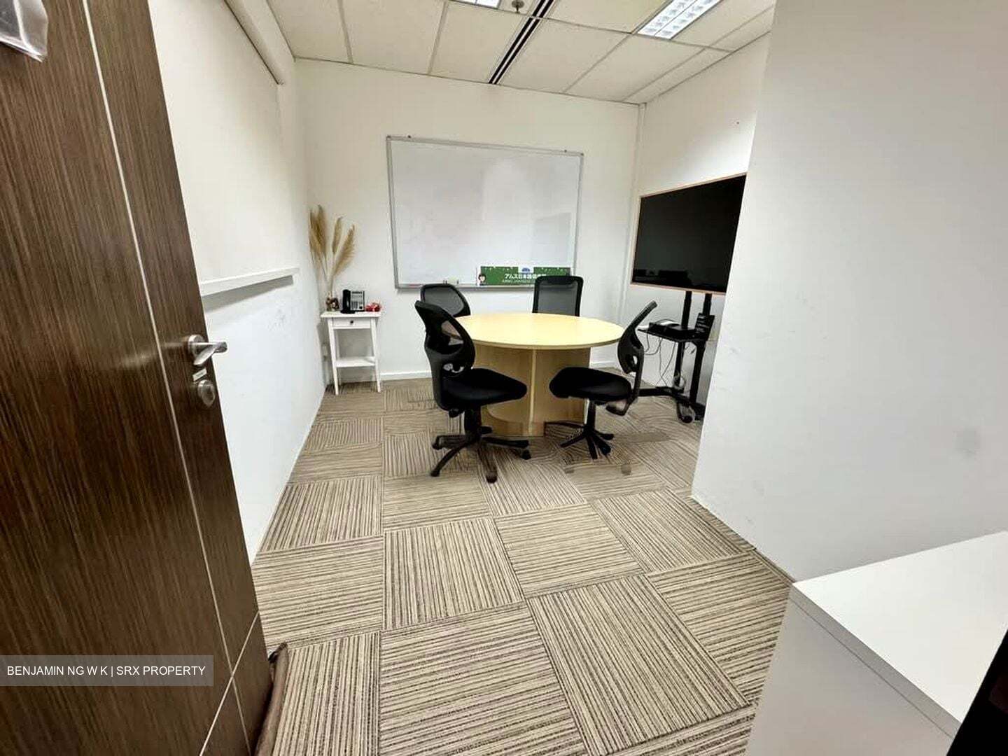 Robinson 112 (D1), Office #553301861
